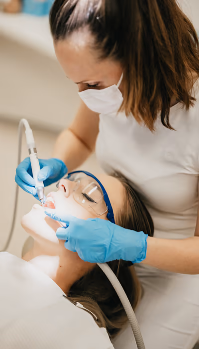 Dentální hygiena a bělení zubů